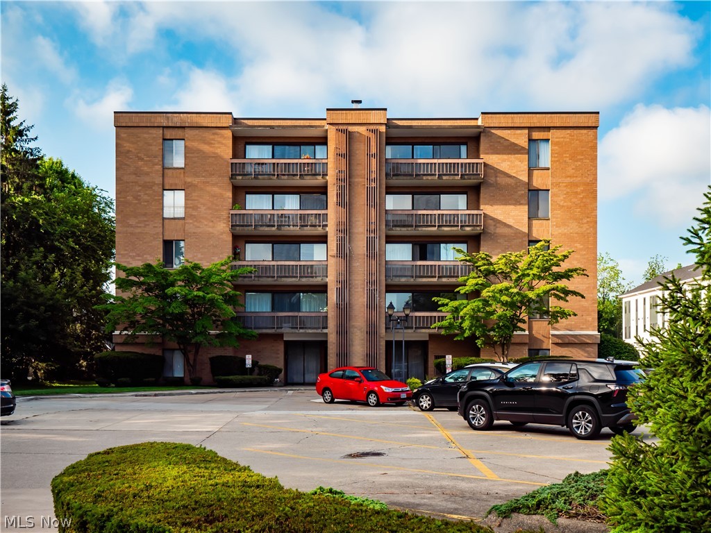 22555 Center Ridge Road Rocky River OH 44116