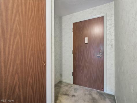 22555 Center Ridge Road Rocky River OH 44116