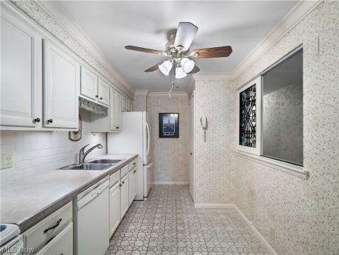22555 Center Ridge Road Rocky River OH 44116