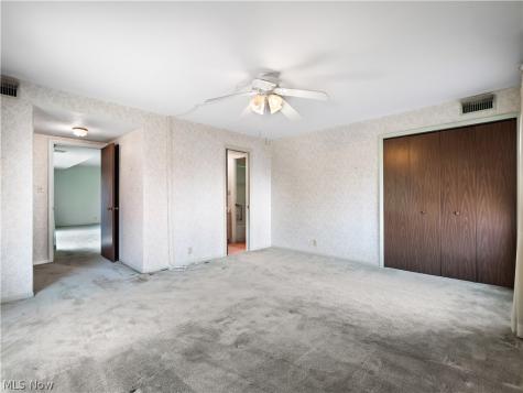 22555 Center Ridge Road Rocky River OH 44116
