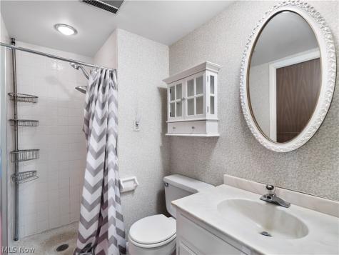22555 Center Ridge Road Rocky River OH 44116