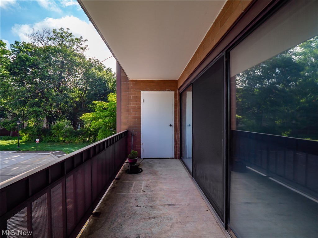 22555 Center Ridge Road Rocky River OH 44116