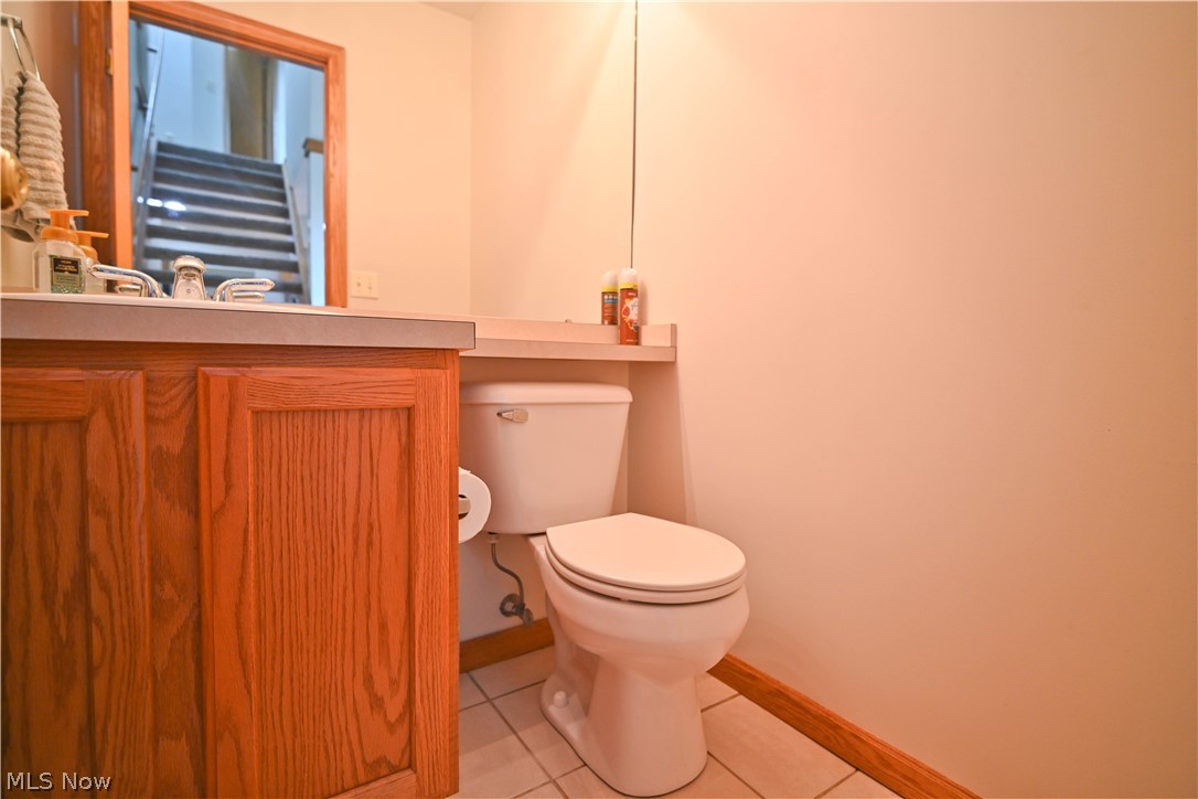 325 S Linden Court Warren OH 44484