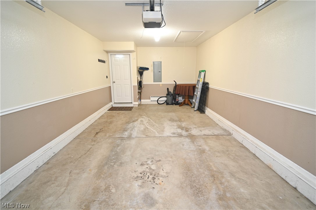 325 S Linden Court Warren OH 44484