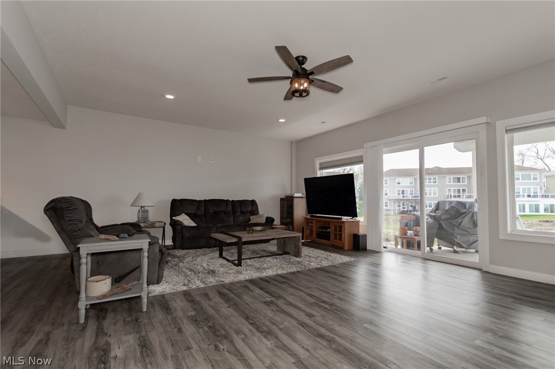 181 Larimar Drive Willowick OH 44095