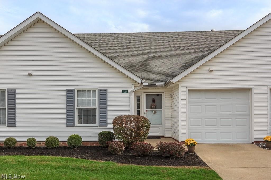 424 Harbor Ridge Lane Fairport Harbor OH 44077
