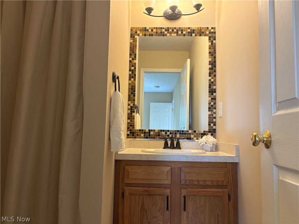 424 Harbor Ridge Lane Fairport Harbor OH 44077