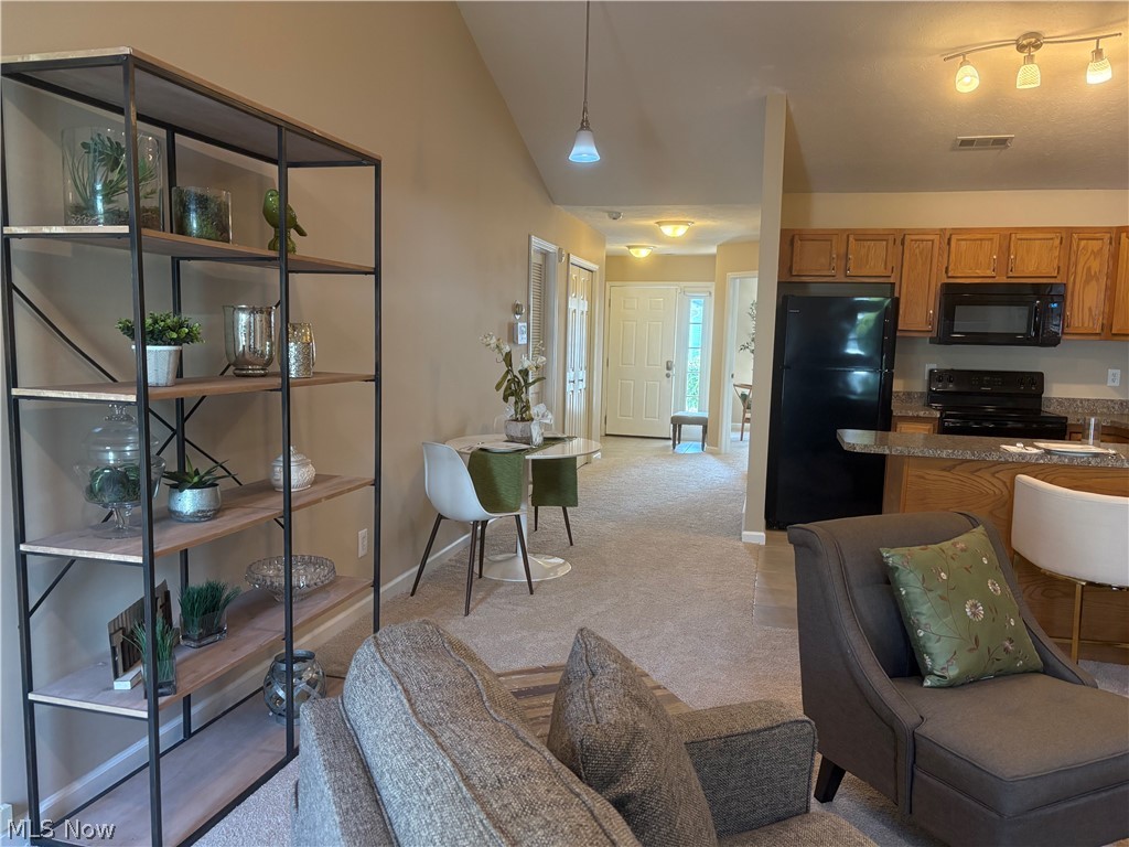 424 Harbor Ridge Lane Fairport Harbor OH 44077