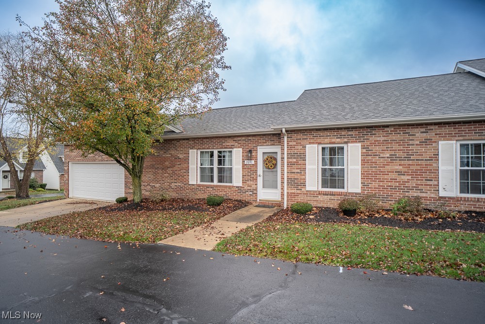 2091 Jennifer Street Akron OH 44313