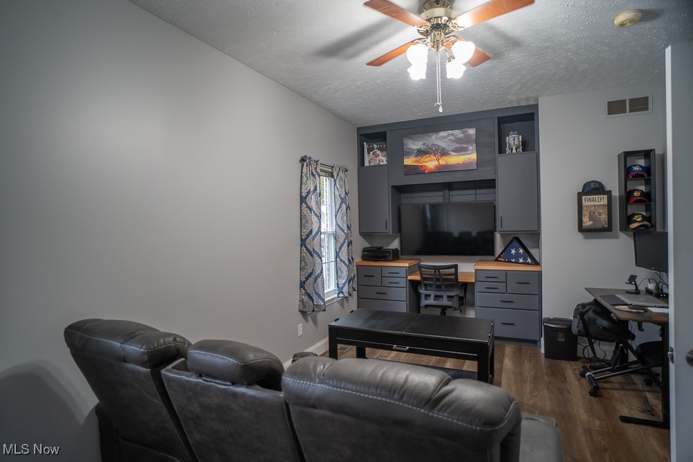 2091 Jennifer Street Akron OH 44313