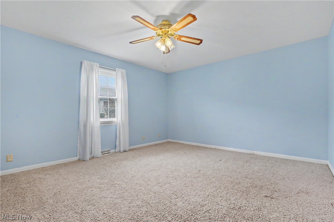 934 Canterbury Lane Salem OH 44460
