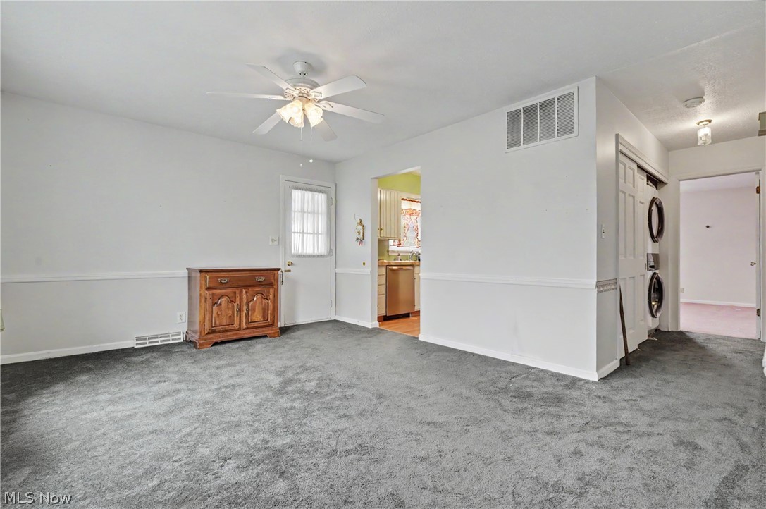 934 Canterbury Lane Salem OH 44460