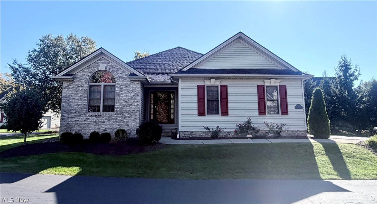 20 Walker Circle Girard OH 44420