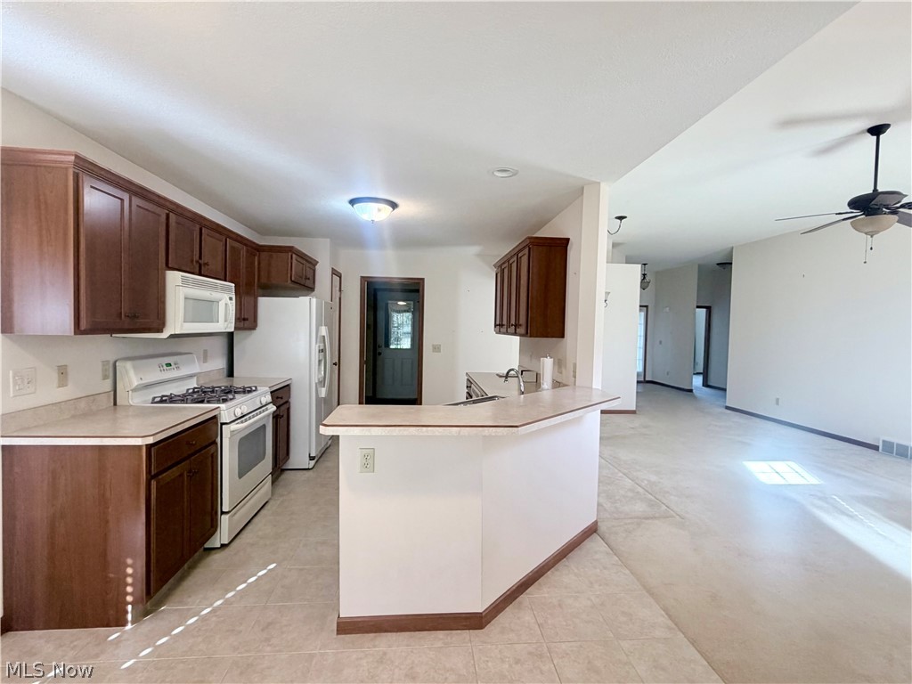 20 Walker Circle Girard OH 44420