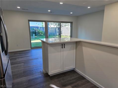 144 Kimrose Ln Lane Broadview Heights OH 44147