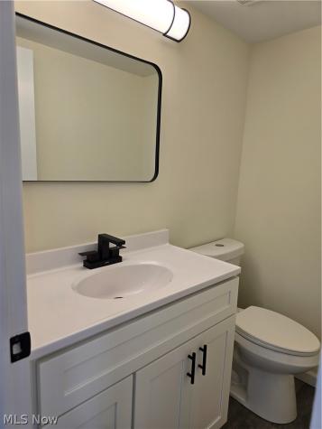 144 Kimrose Ln Lane Broadview Heights OH 44147