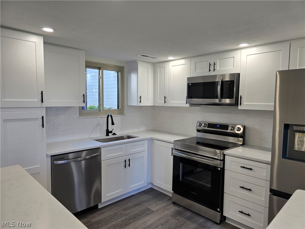 144 Kimrose Ln Lane Broadview Heights OH 44147