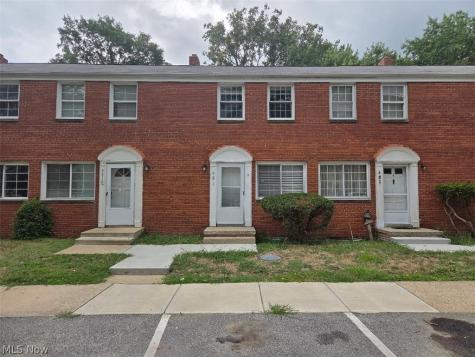481 Kenwood Drive Euclid OH 44123