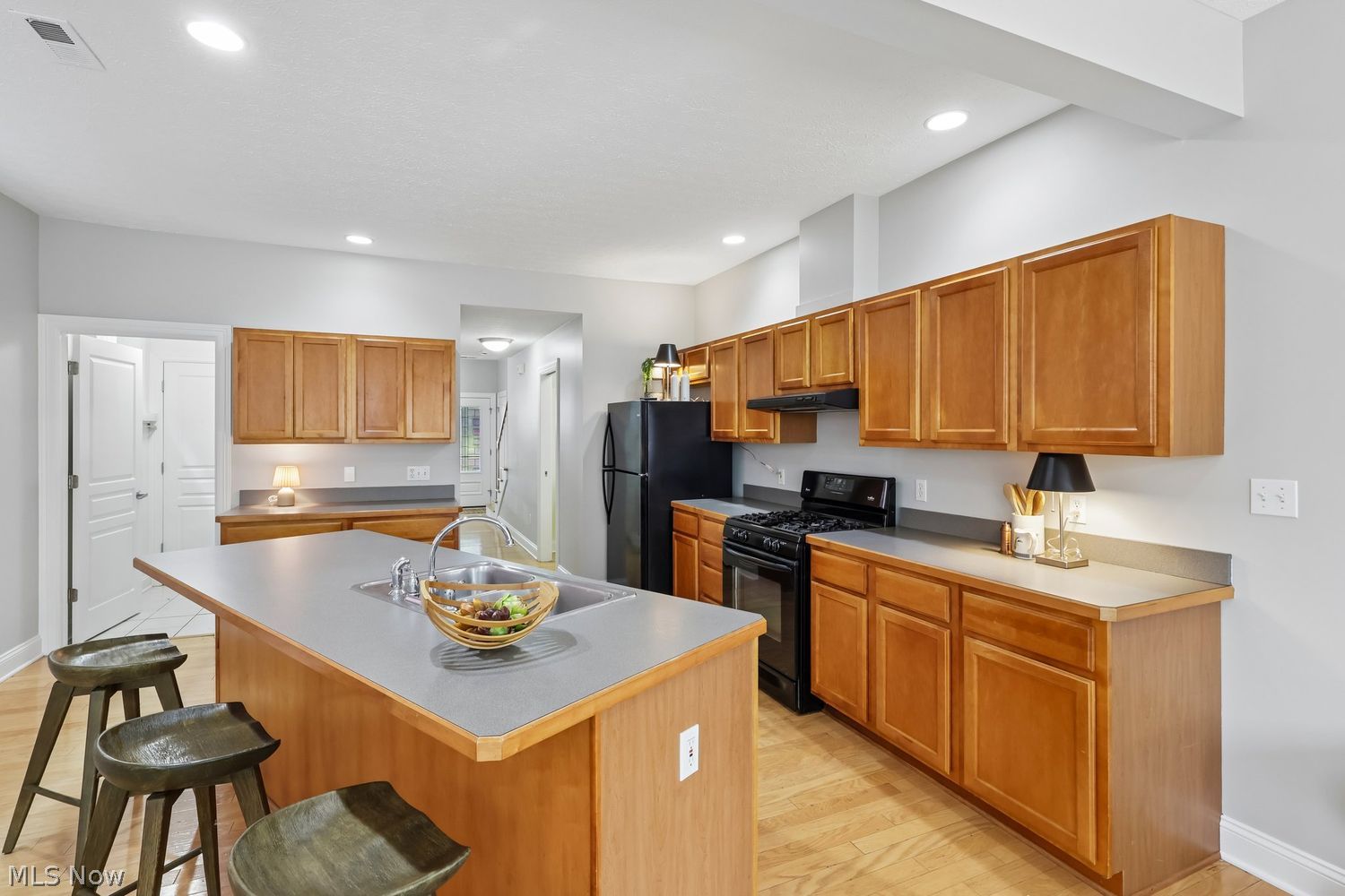 2013 W 58th Street Cleveland OH 44102
