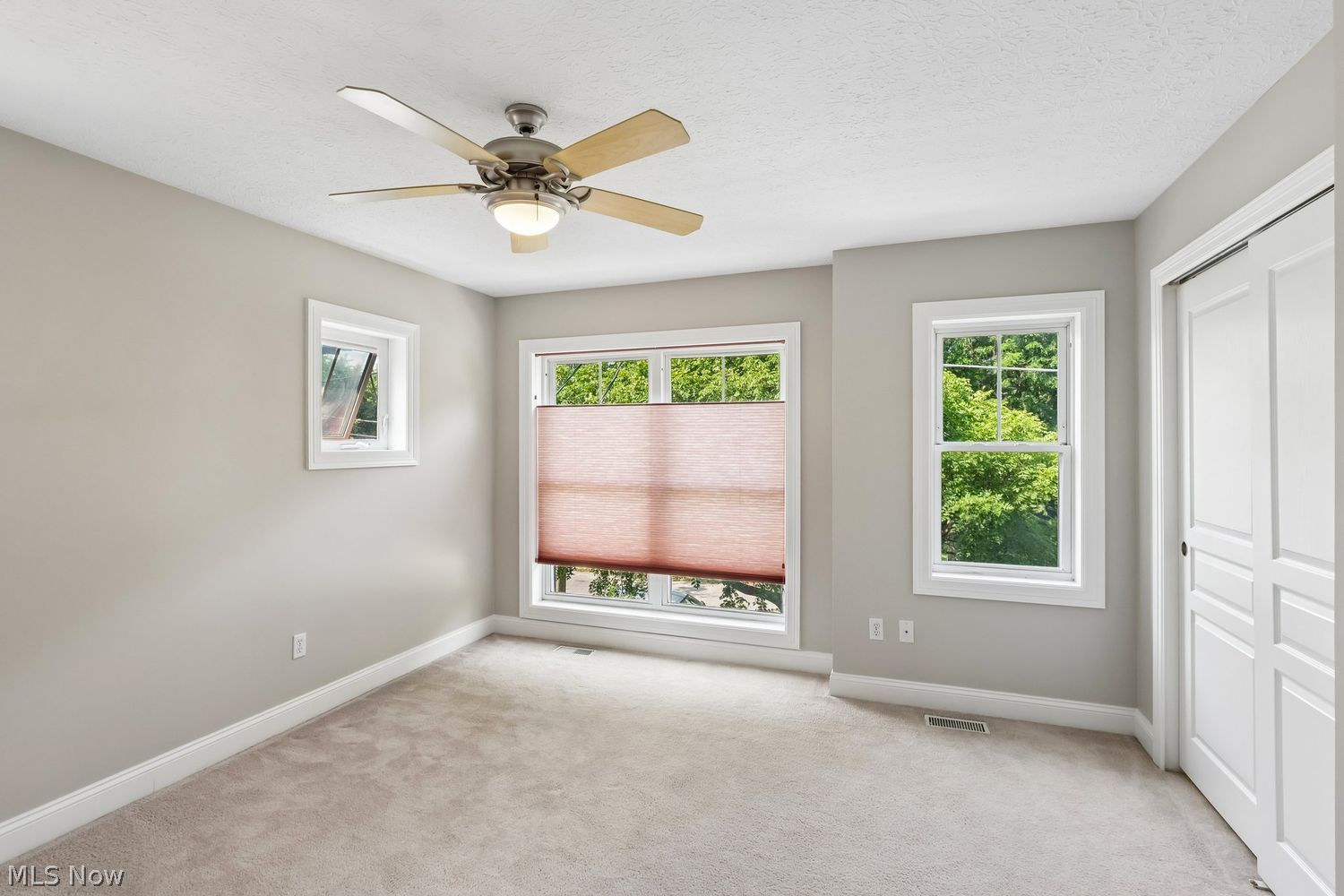 2013 W 58th Street Cleveland OH 44102