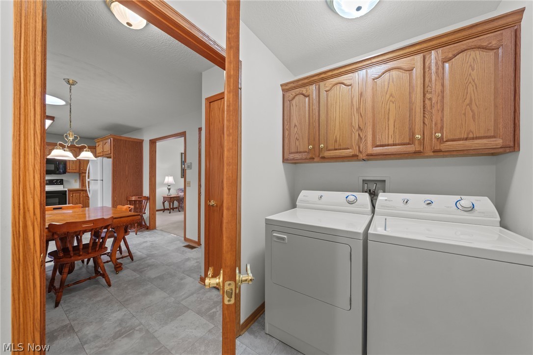 1450 Cove Street NW Uniontown OH 44685
