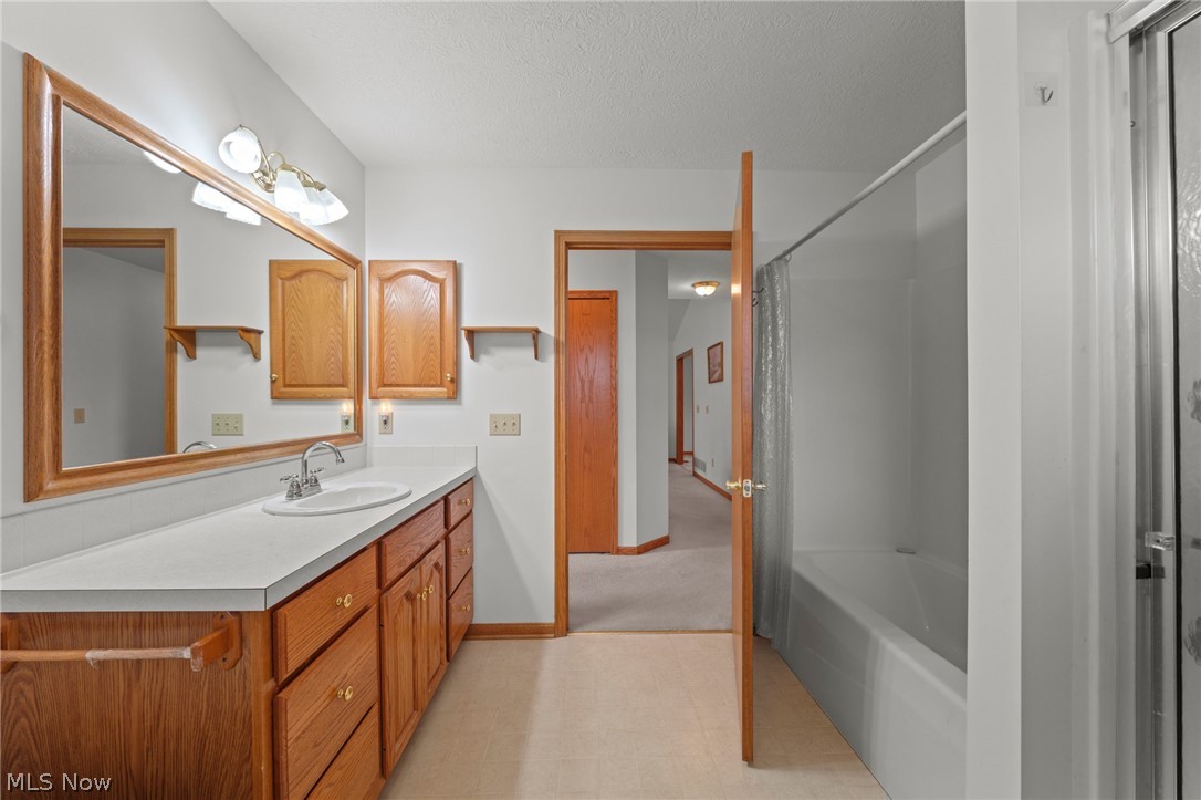1450 Cove Street NW Uniontown OH 44685