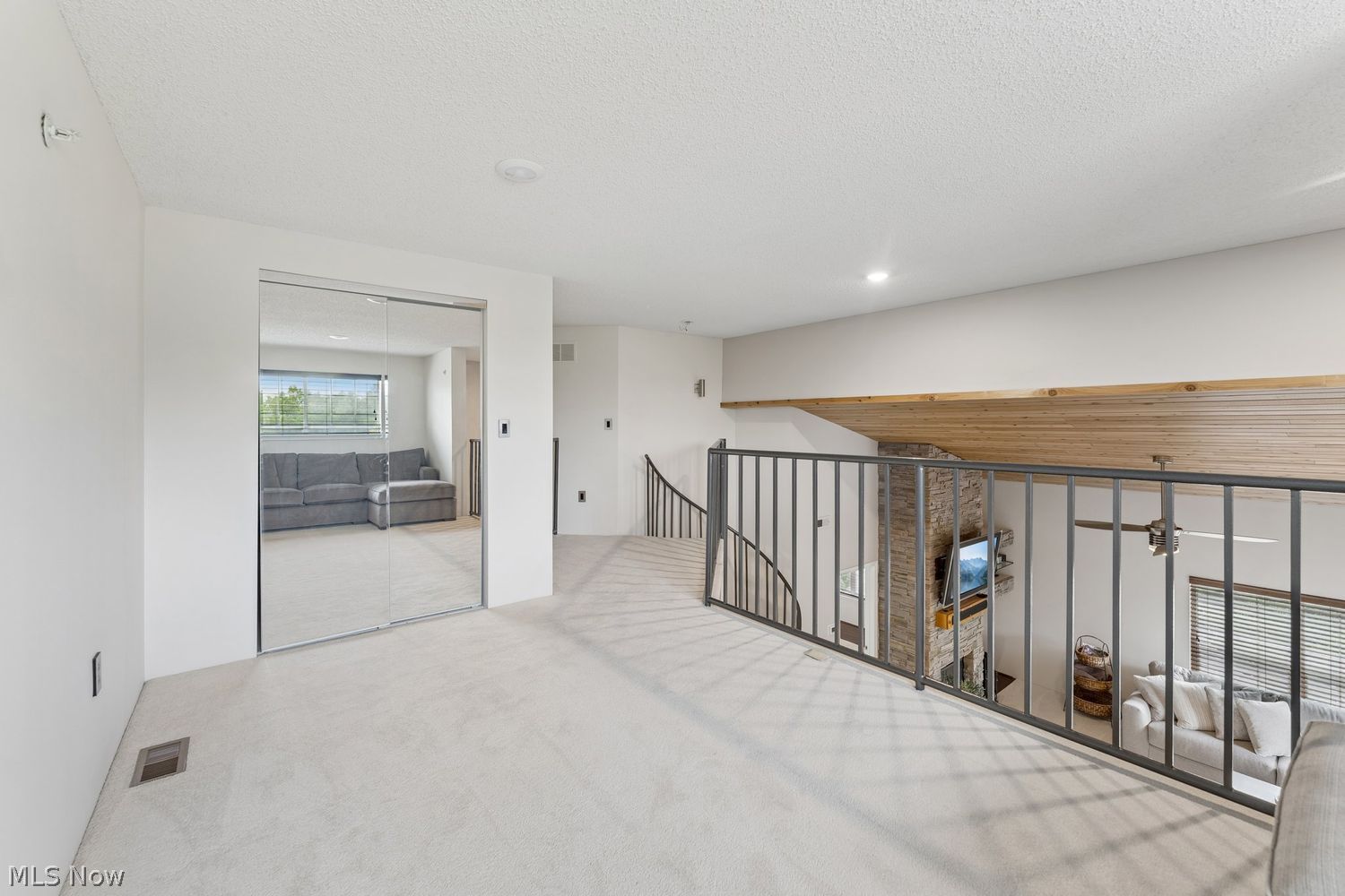 180 Fox Hollow Drive Mayfield Heights OH 44124