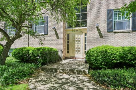 1155 Charter Oak Westlake OH 44145
