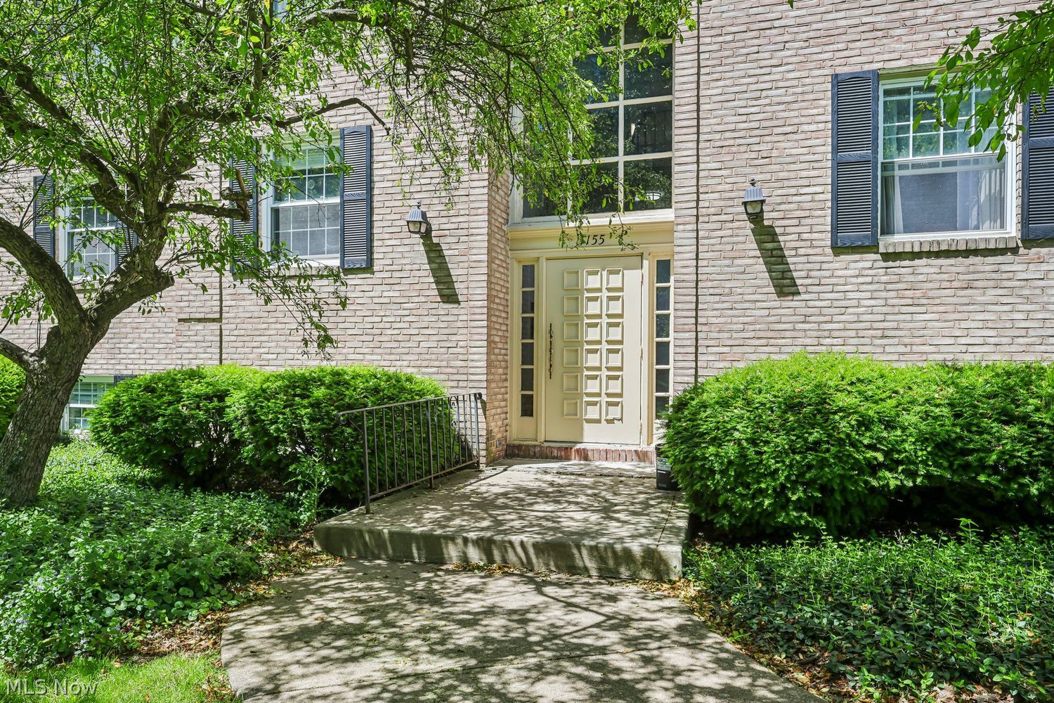 1155 Charter Oak Westlake OH 44145