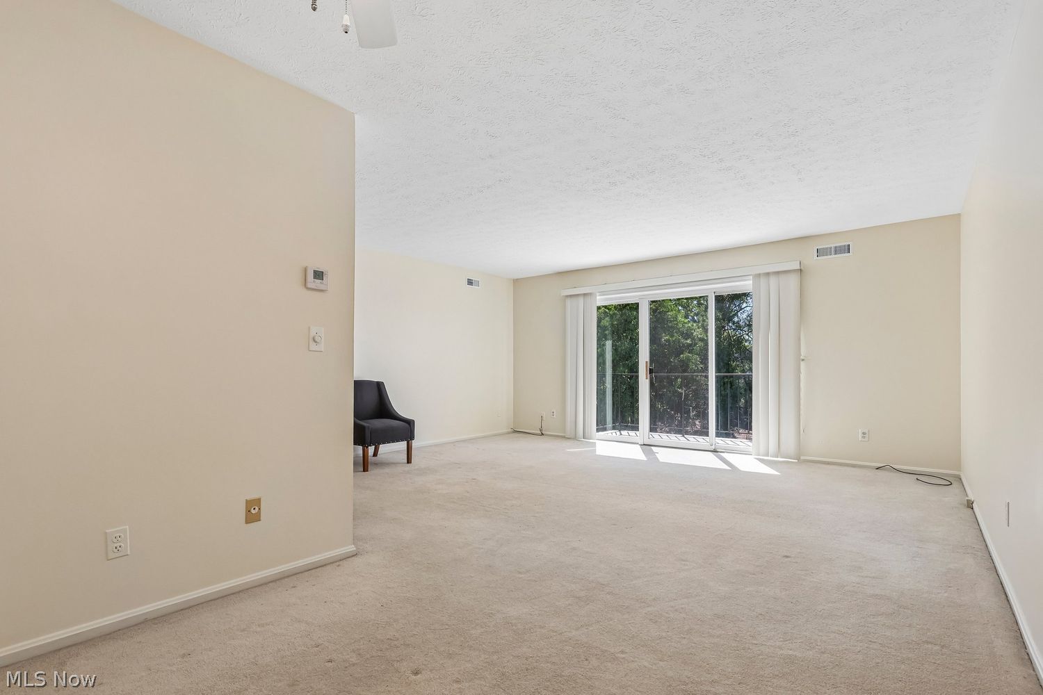 1155 Charter Oak Westlake OH 44145