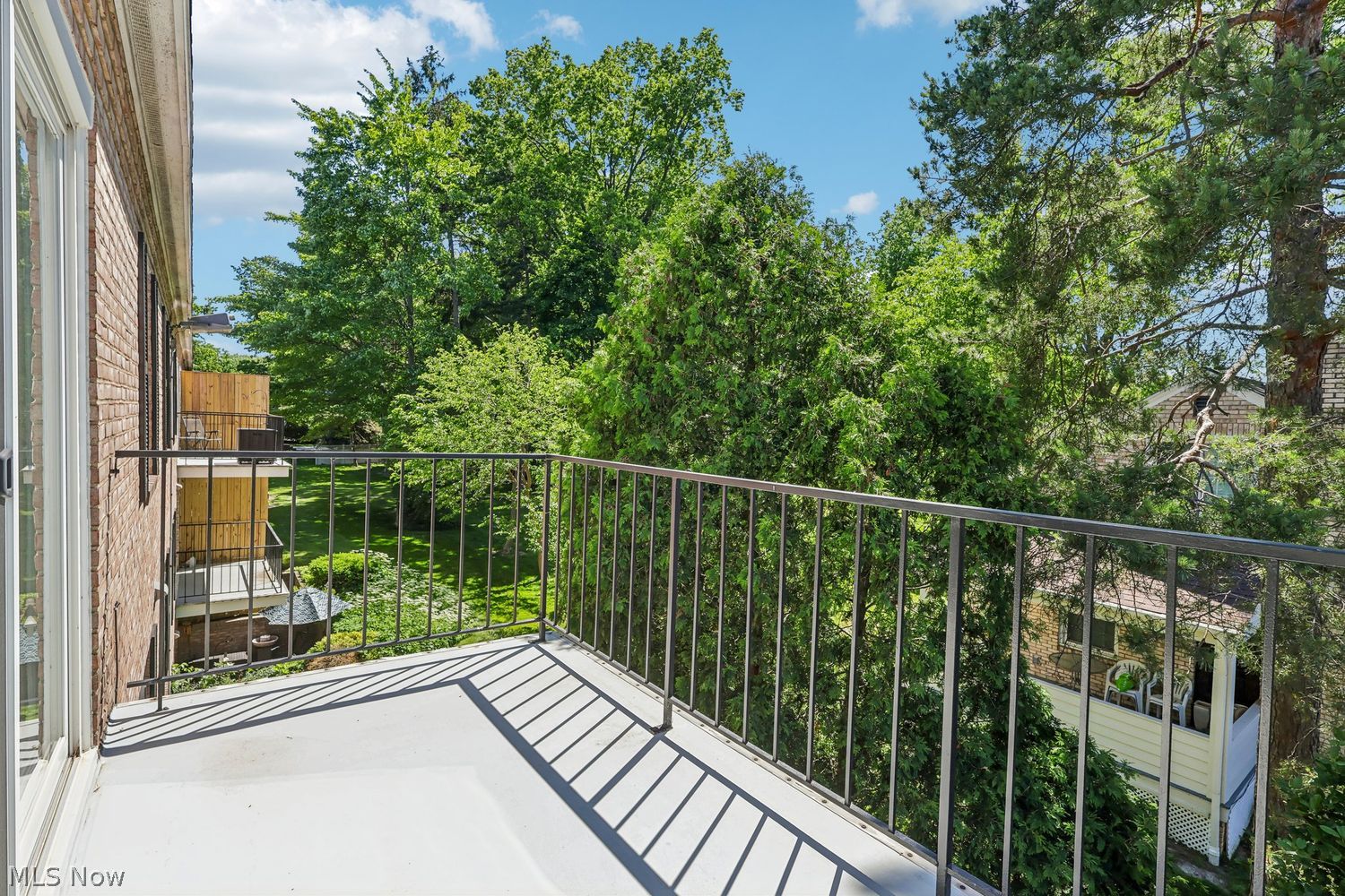 1155 Charter Oak Westlake OH 44145