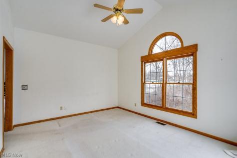 1235 Spring Ridge Circle Alliance OH 44601