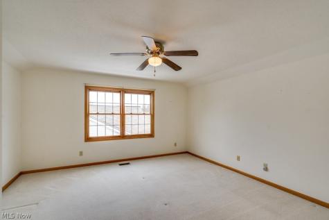 1235 Spring Ridge Circle Alliance OH 44601