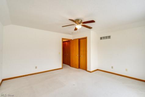 1235 Spring Ridge Circle Alliance OH 44601
