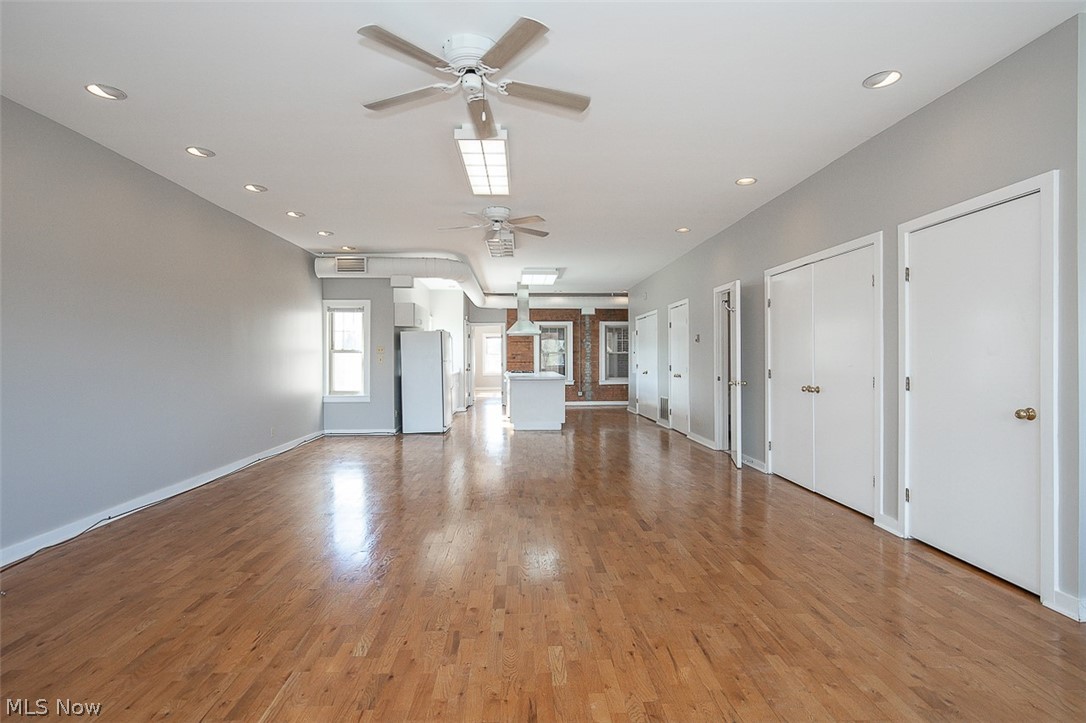 1401 W 75th Street Cleveland OH 44102
