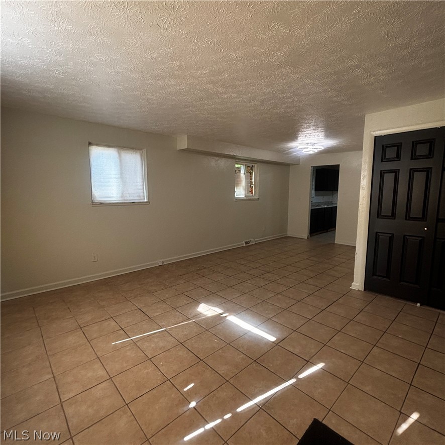 23823 Banbury Circle Warrensville Heights OH 44128