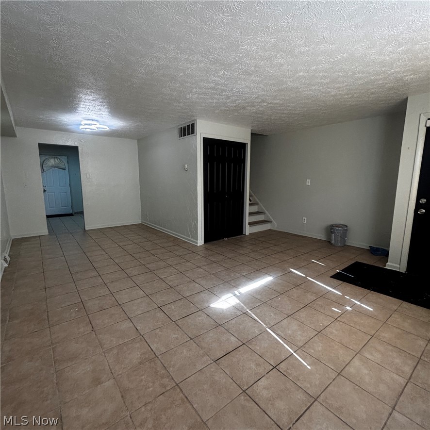 23823 Banbury Circle Warrensville Heights OH 44128