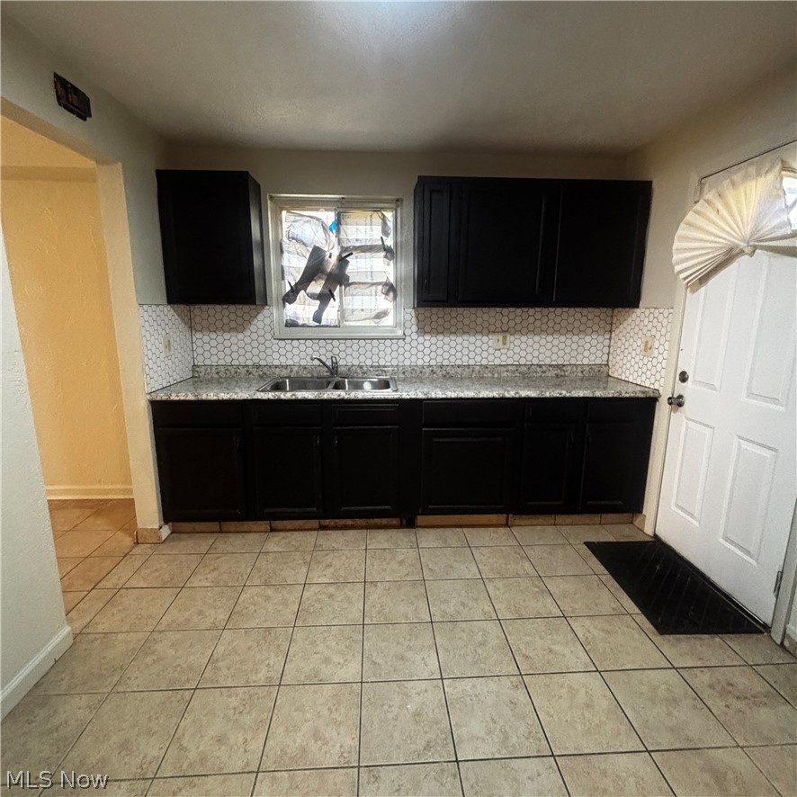 23823 Banbury Circle Warrensville Heights OH 44128