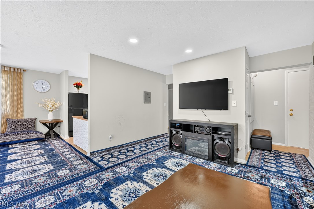 10402 N Church Drive Parma Heights OH 44130