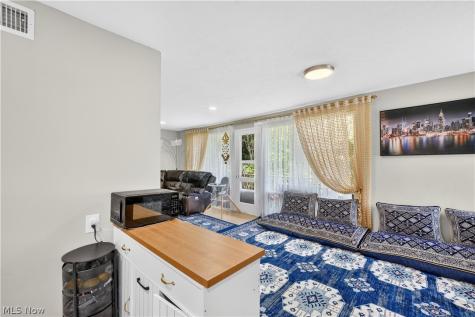 10402 N Church Drive Parma Heights OH 44130