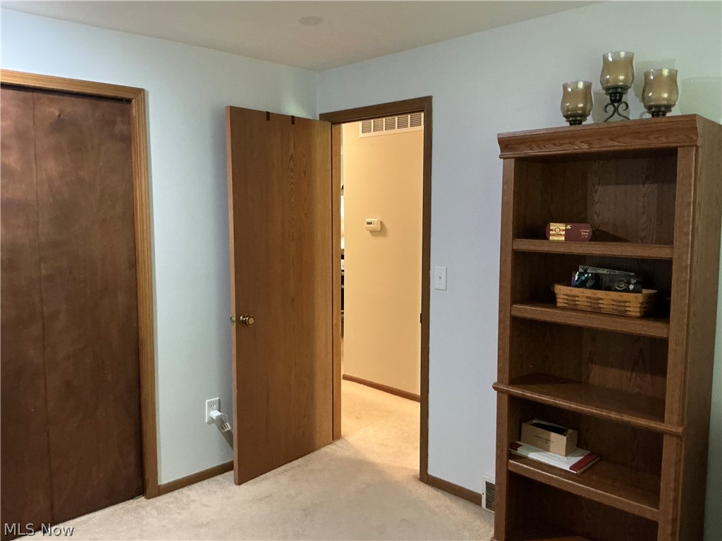 231 Portage Lakes Drive Coventry OH 44319