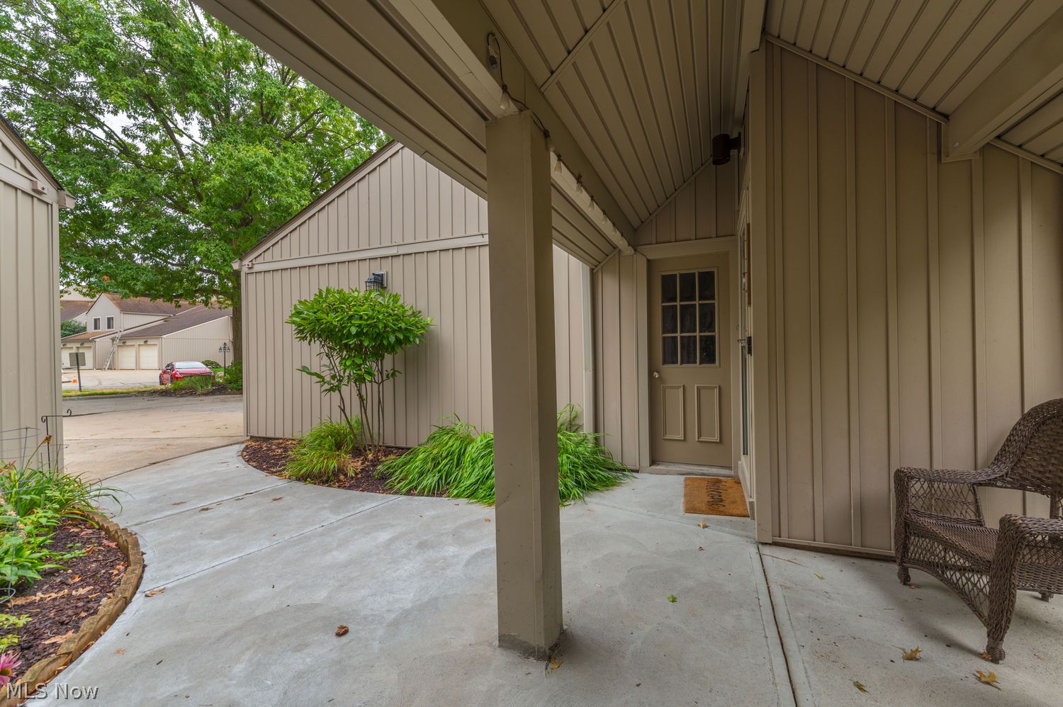 12 Landings Way Avon Lake OH 44012
