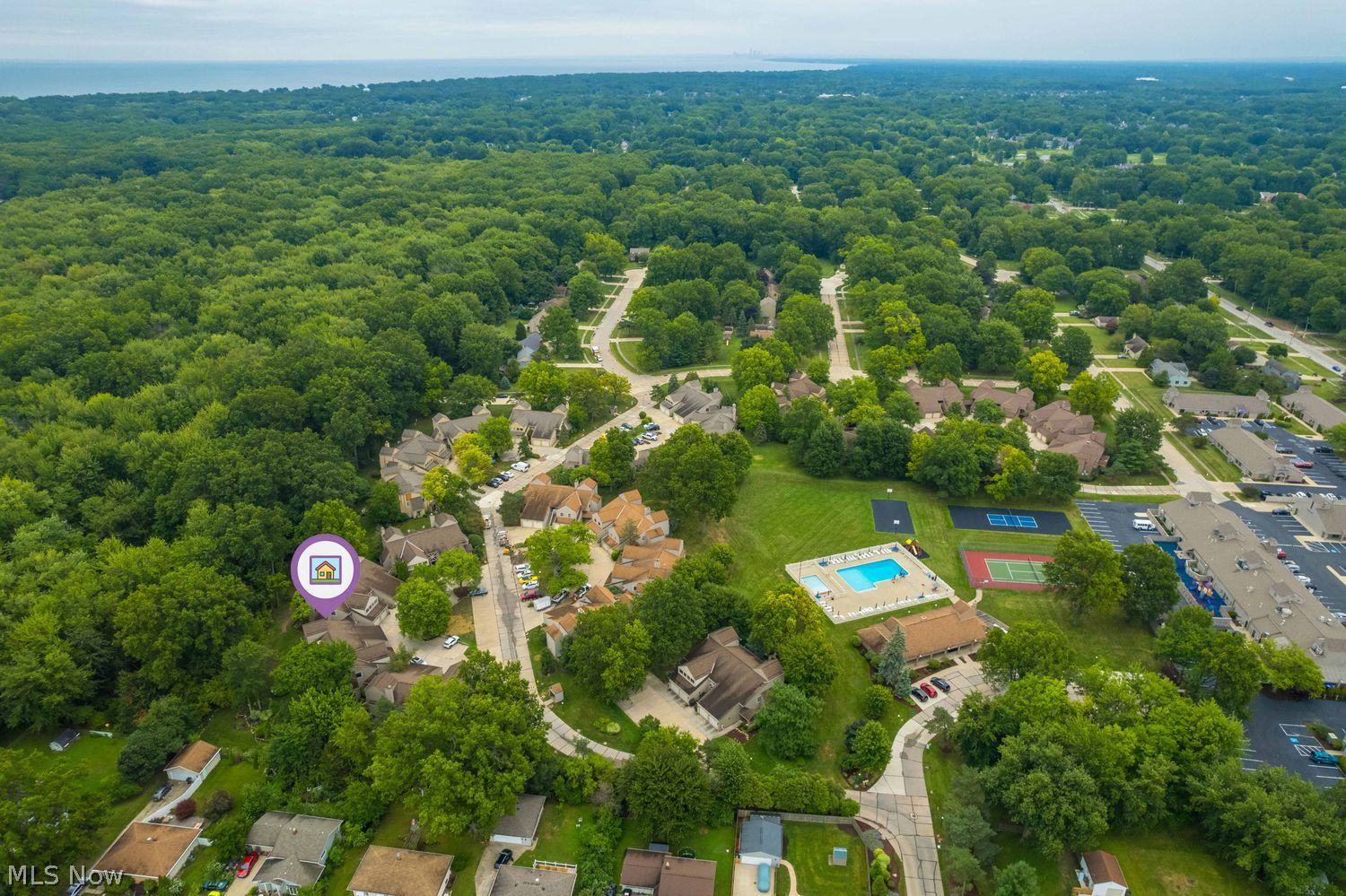 12 Landings Way Avon Lake OH 44012