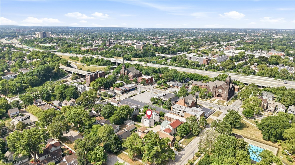 1140 Auburn Avenue Cleveland OH 44113