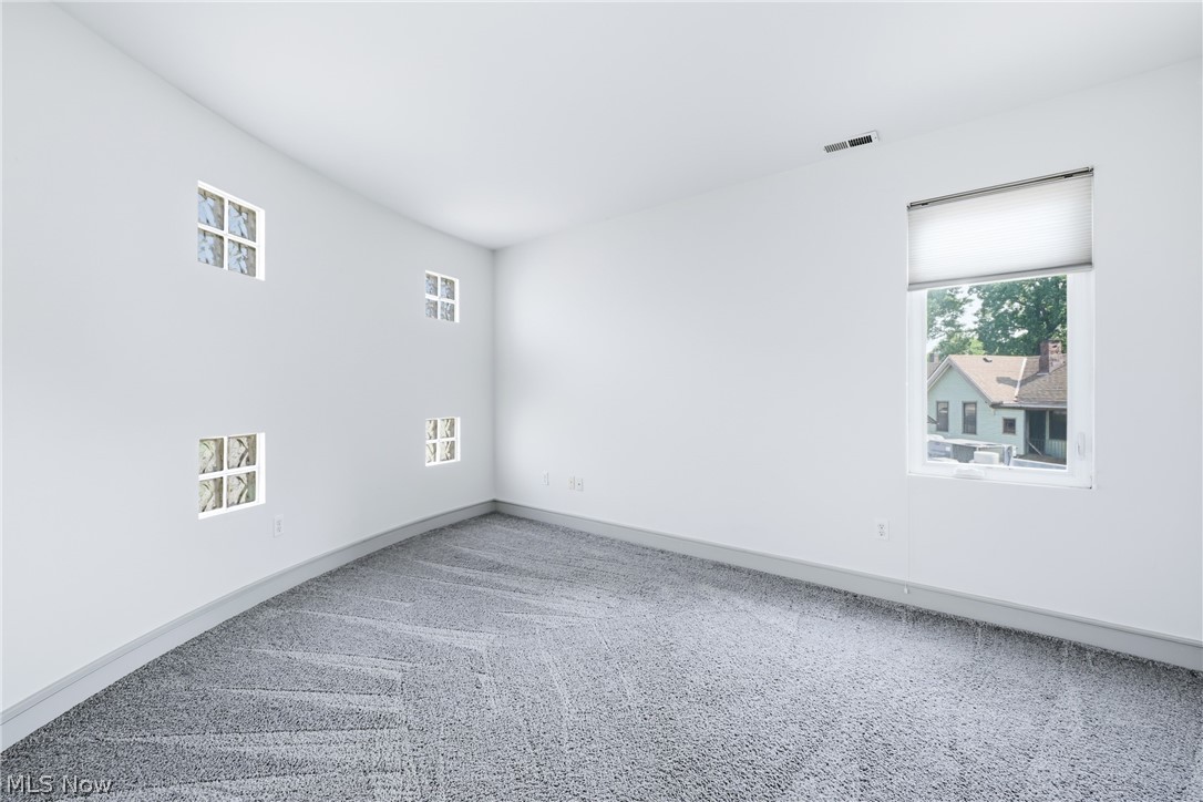 1140 Auburn Avenue Cleveland OH 44113