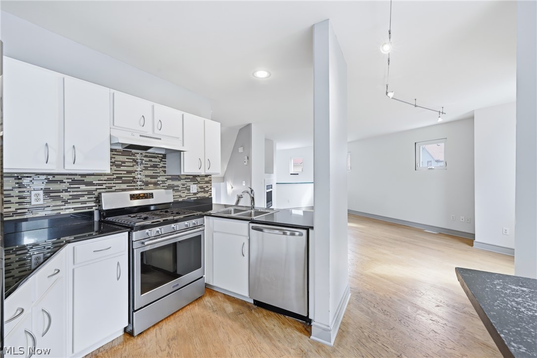 1140 Auburn Avenue Cleveland OH 44113