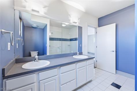 1140 Auburn Avenue Cleveland OH 44113