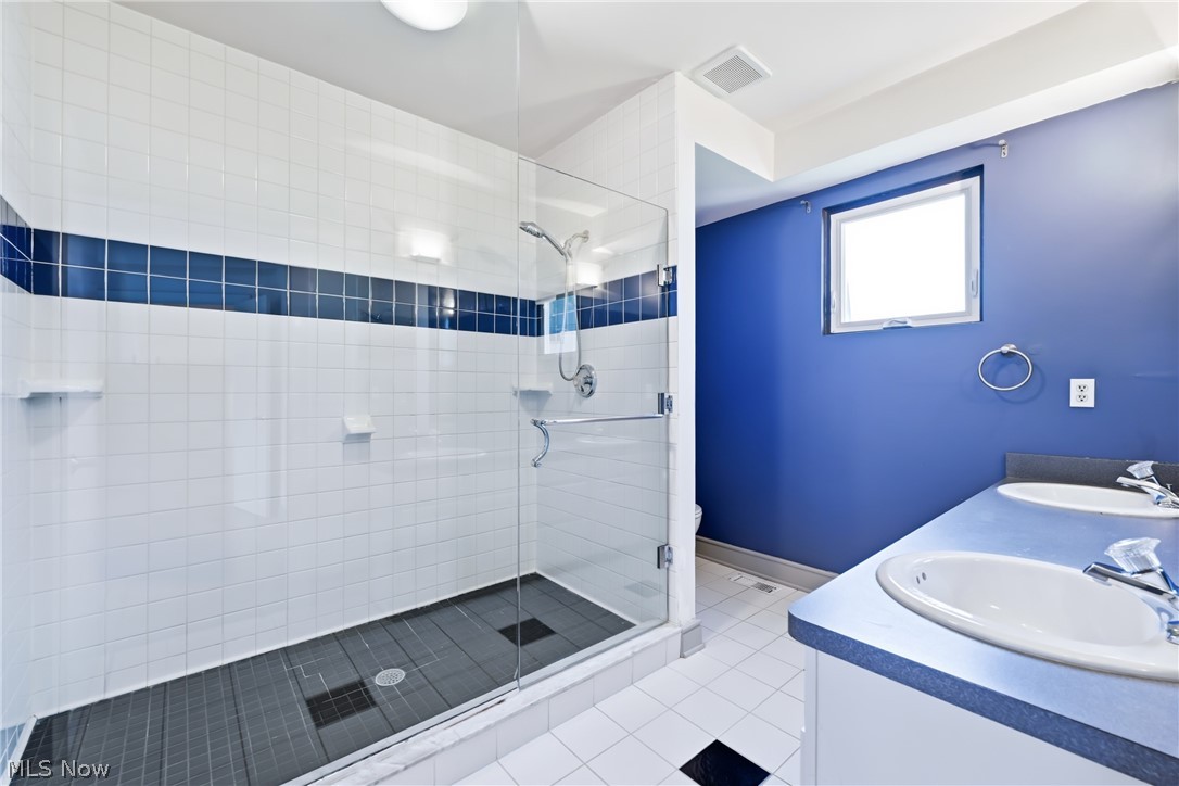 1140 Auburn Avenue Cleveland OH 44113