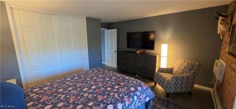 2331 E Market Street Akron OH 44312
