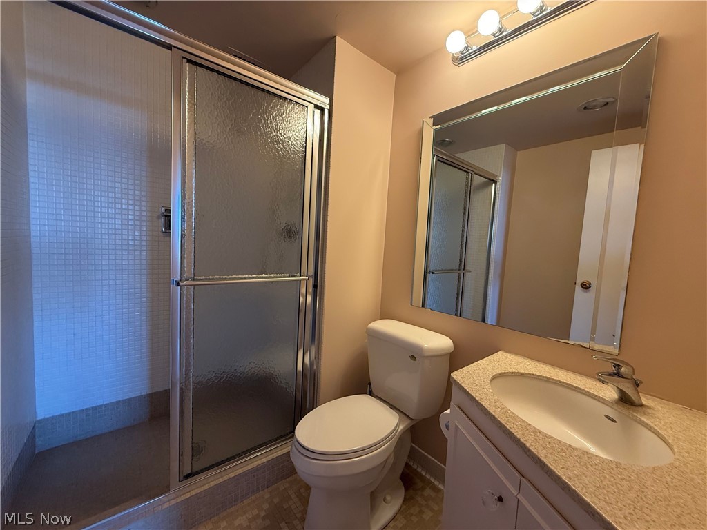 1 Bratenahl Place Bratenahl OH 44108